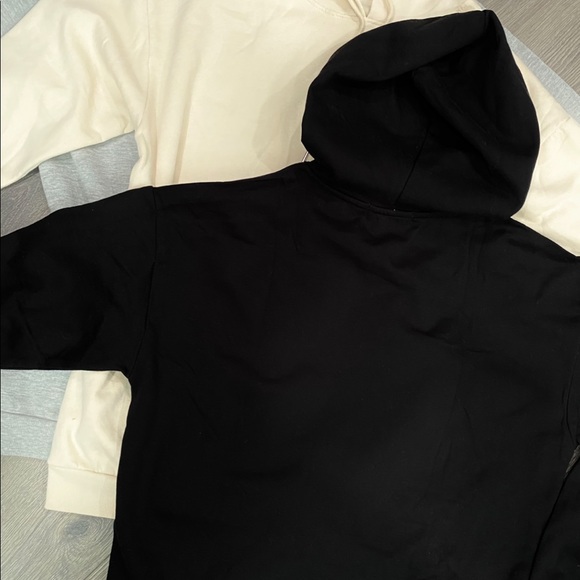 Oversized hoodie bundle of two - Picture 7 of 7